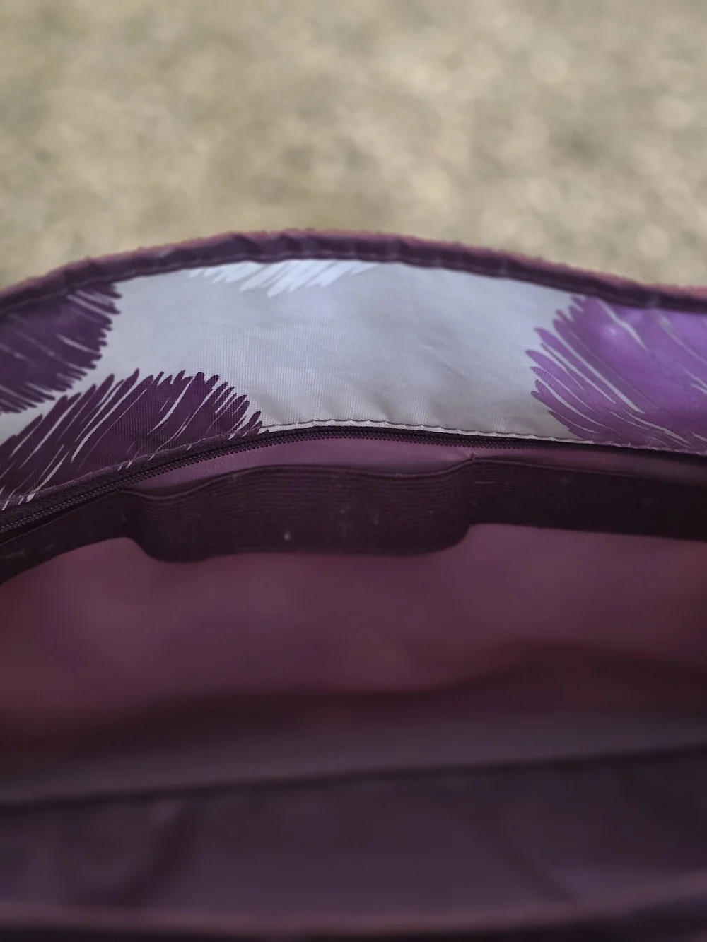 Thirty-One True Beauty Bag in Sketchy Dot Print Travel/MakeUp/Hair Accs - EUC